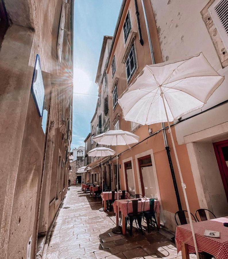 Wonderful Holiday House Bruno With Heated Pool Zadar Exteriér fotografie